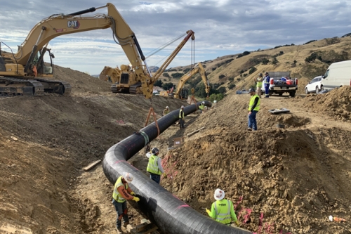 Distributed fiber optic sensor installation on a new pipeline. (Photo/Caption credit: Tianchen Xu/Grace Kang, UC Berkeley)