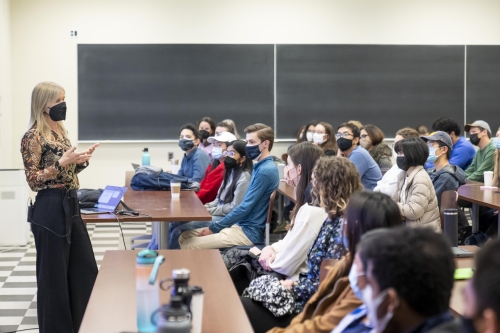 Professor Kara Nelson speaks with CEE students, faculty and staff during her presentation on March 7. (Credit: Adam Lau)