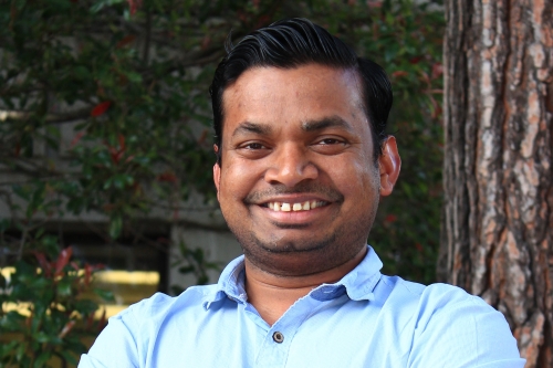 Dr. Siva Bandaru is the recipient of this year's Rien van Genuchten Early-Career Award of Porous Media for a Green World, for his contributions to the development and implementation of Electro-Chemical Arsenic Remediation (ECAR) in rural South Asia. (Credit: Siva Bandaru)