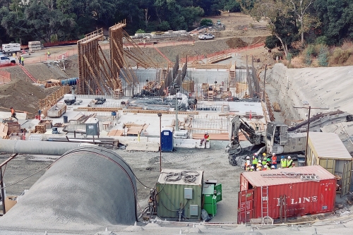 Cal Construction Competition team members recently took a field trip to the Anderson Dam Project in Morgan Hill, California to help students gain a more comprehensive understanding of construction practices (Photo Credit: Jacob Ahmed).  